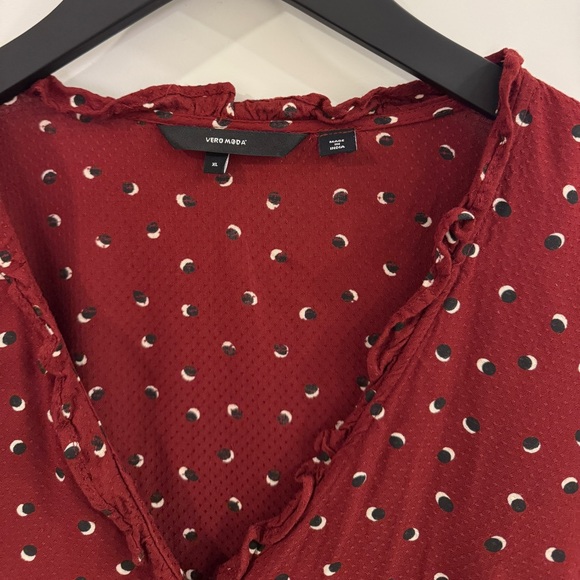 Vero Moda V-Neck Blouse size XL ✨ - Picture 4 of 12